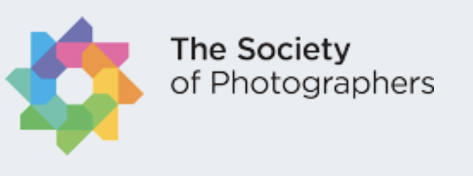 The Member of The Society Of Photographers Logo